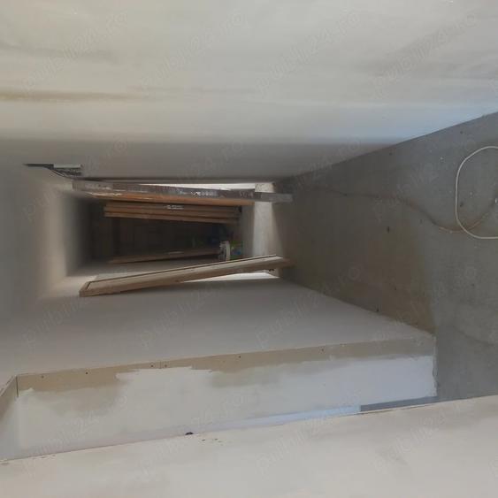 Casă cu Teren 400 Mp în Central