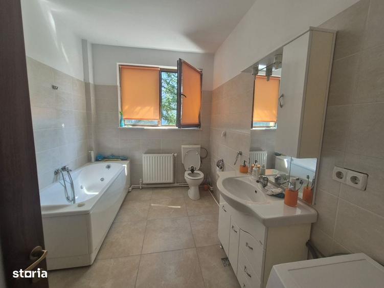 Apartament cu 2 camere decomandat în Burdujeni