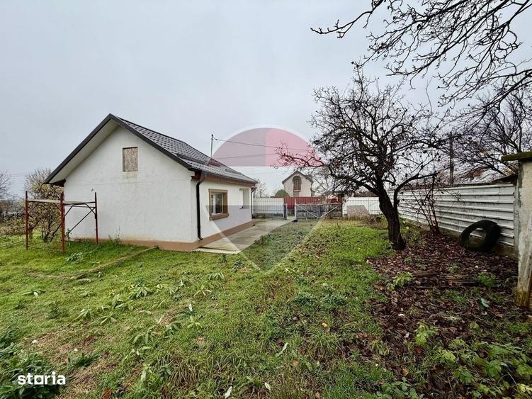 Casă cu 2 camere în Jariștea