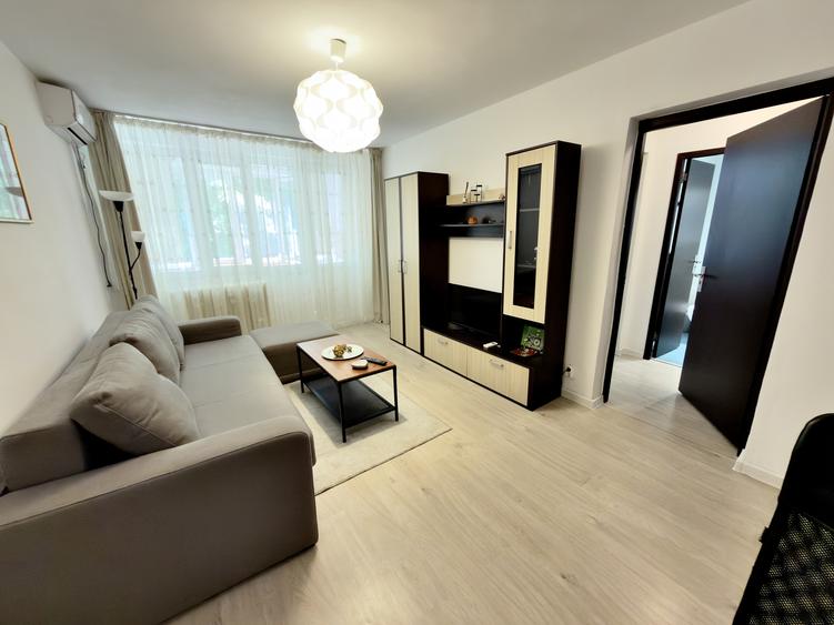 Apartament cu 2 camere decomandat, mobilat în Obor