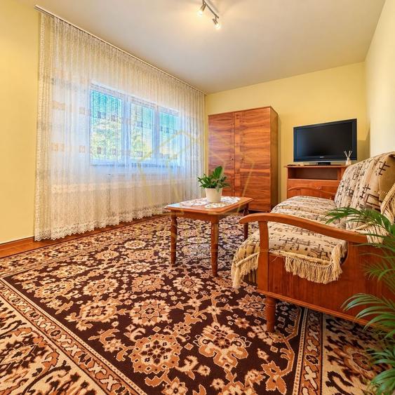 Apartament cu 2 camere decomandat, mobilat în Aradului