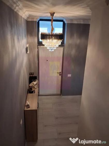 Casă cu 4 camere cu Teren 150 Mp în Central