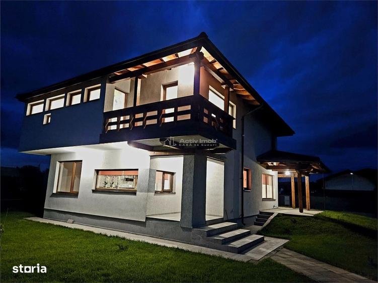 Casă cu 4 camere cu Teren 1000 Mp în Tamași