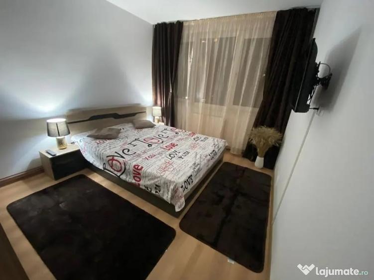 Apartament cu 2 camere decomandat în Apărătorii Patriei