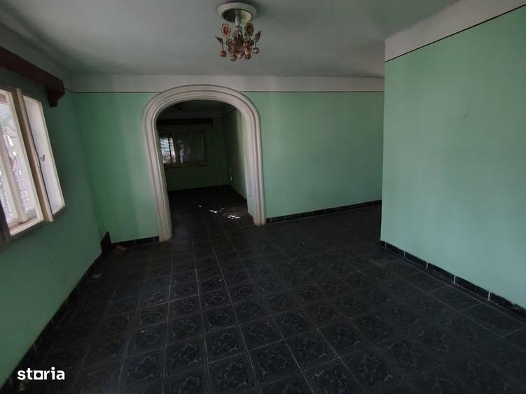 Ocazie!!!Doua case mari la Pancota la pret de apartament. - 7
