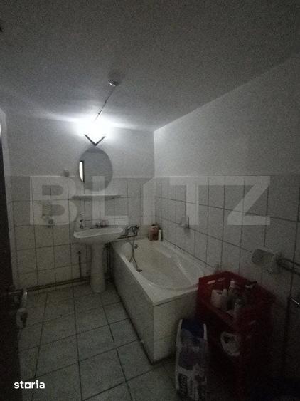 Casă cu 2 camere cu Teren 250 Mp în Moreni
