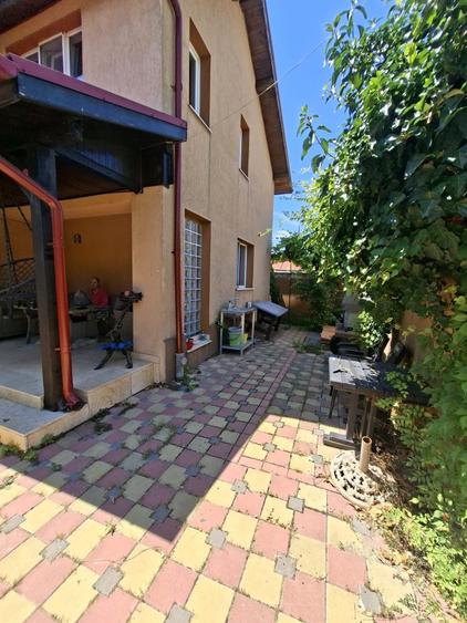Casa de vinzare Chitila mogosoaia singur curte - 1