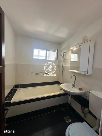 Apartament cu 2 camere semidecomandat în Tătărași