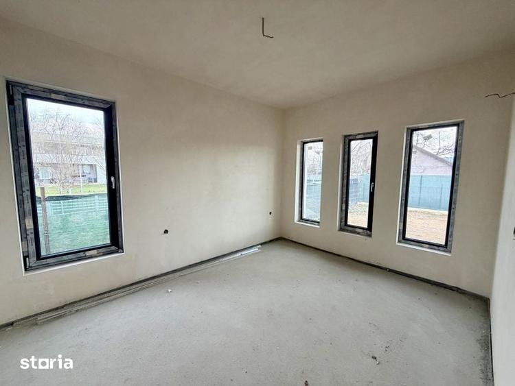 Casă cu 5 camere cu Teren 502 Mp în Central