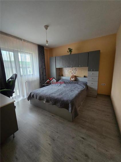 Duplex cu 4 camere cu Teren 258 Mp în Florești