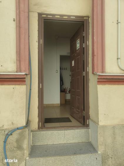 Apartament cu 4 camere în Ultracentral