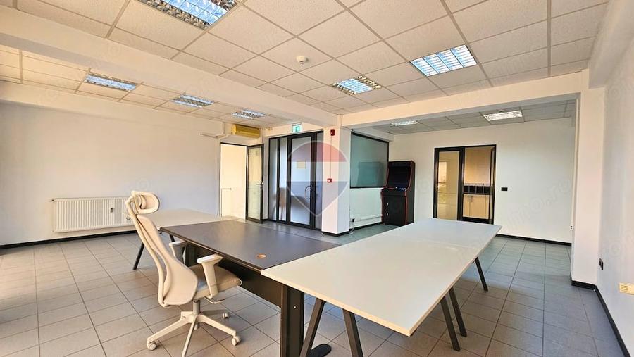 Spațiu comercial, de 126 mp, în B-dul București