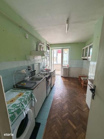 Apartament cu 4 camere în Ultracentral