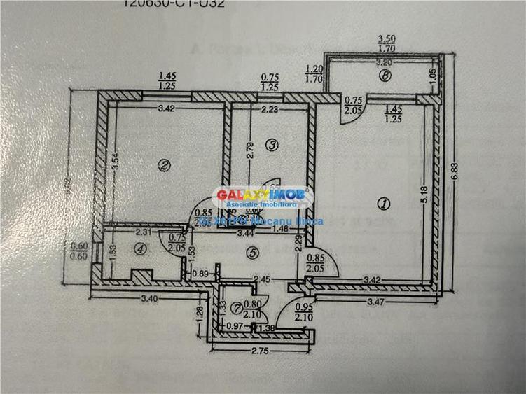 Apartament cu 2 camere decomandat, mobilat în Republicii