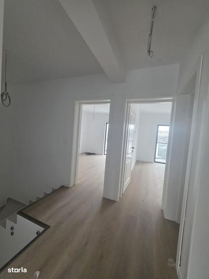 Apartament cu 4 camere în Bucium