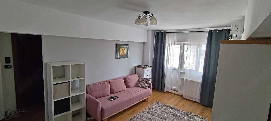 Apartament cu 2 camere semidecomandat în Panduri