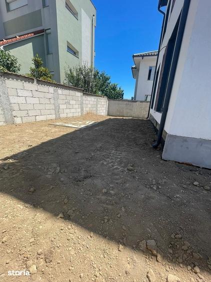 Casă cu 4 camere cu Teren 310 Mp în Central