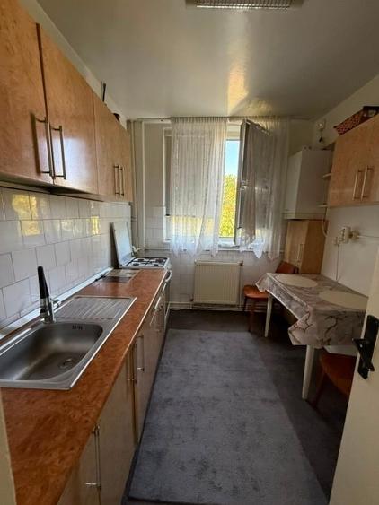 Apartament cu 2 camere semidecomandat, mobilat în Țiglina 1