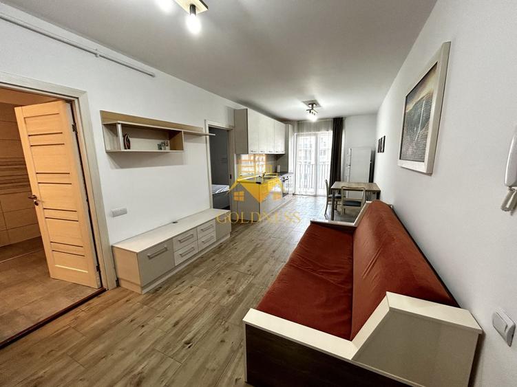 Apartament cu 2 camere semidecomandat, mobilat în Florești