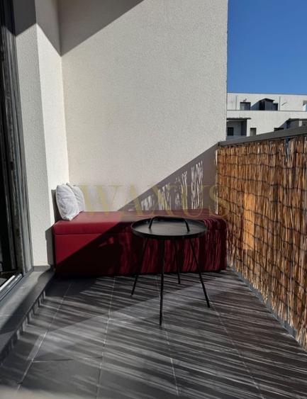 Apartament cu 2 camere semidecomandat, mobilat în Florești
