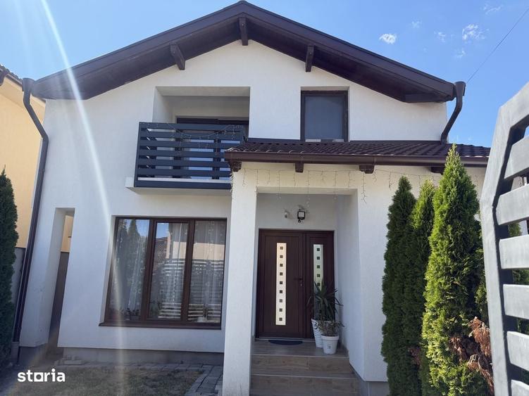 Casă cu 3 camere în Central