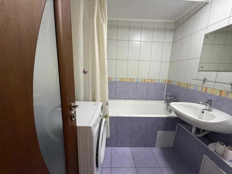 Apartament cu 2 camere decomandat în Iancului