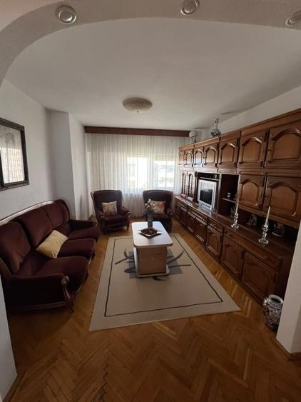 Apartament 3 camere zona ULTRACENTRAL - 1