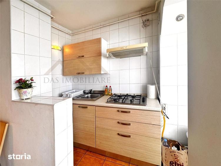 Apartament cu 4 camere decomandat în Vasile Alecsandri