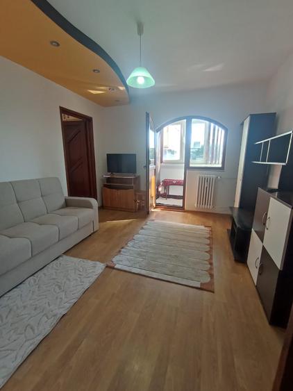 Apartament cu 2 camere nedecomandat în Tătărași
