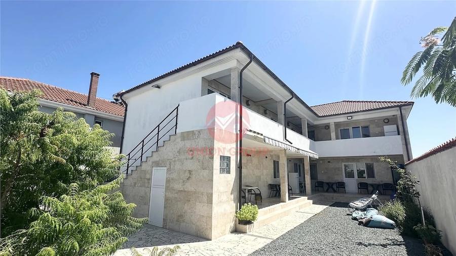 Spațiu comercial, de 200 mp, în Central
