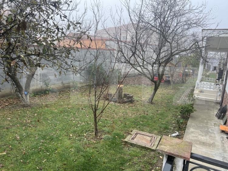 Casă individuală cu 5 camere cu Canalizare în Braytim