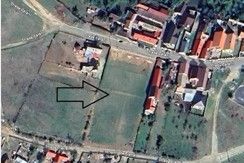 Teren de 3785 mp, în Central