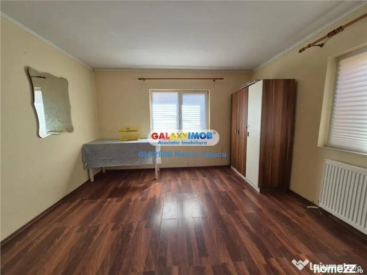 Casă cu 7 camere cu Teren 359 Mp în 1 Mai