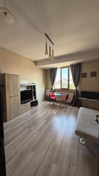 Eminescu Toamnei bloc nou - 5