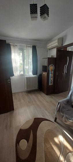 Apartament cu 2 camere în Decebal