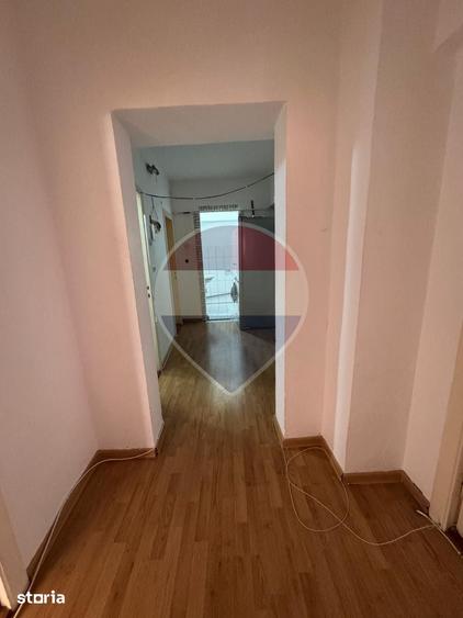 Apartament cu 3 camere în Sud