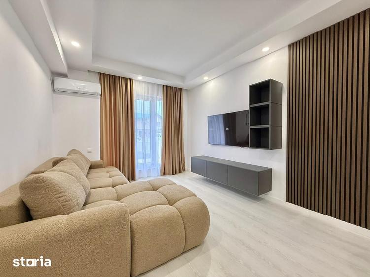 Apartament cu 3 camere decomandat în Ștefăneștii de Jos