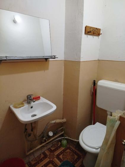 Apartament cu 3 camere decomandat, mobilat în Vest