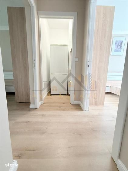 Apartament cu 3 camere semidecomandat în Circumvalațiunii
