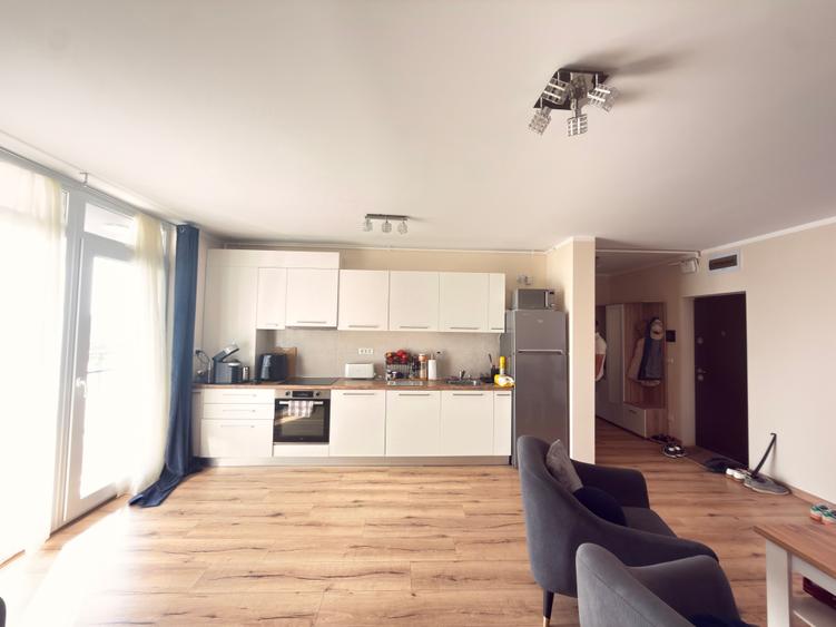 Apartament cu 2 camere semidecomandat în Spitalul Județean