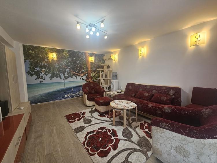 Apartament cu 4 camere în Ultracentral