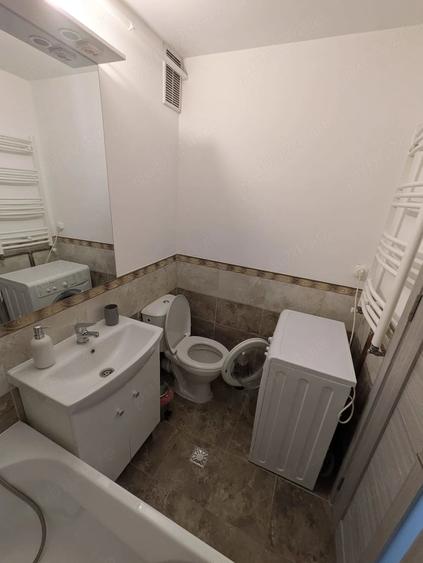 Garsonieră decomandată în Scriitorilor