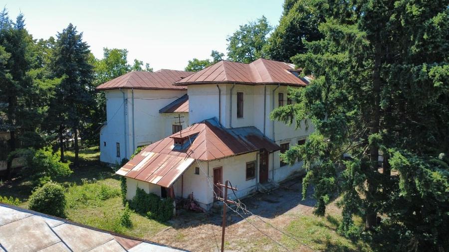 Spațiu comercial, de 5,000 mp, în Fusea
