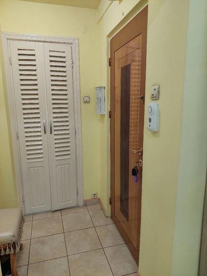 Apartament cu 2 camere decomandat în Mihai Bravu