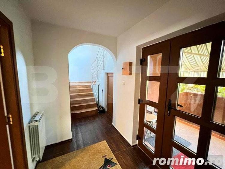 Casă cu 4 camere cu Teren 240 Mp în Galata