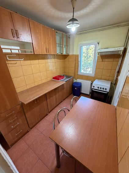 Apartament cu 2 camere semidecomandat în Take Ionescu