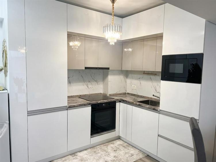 Apartament cu 2 camere semidecomandat în Nufărul