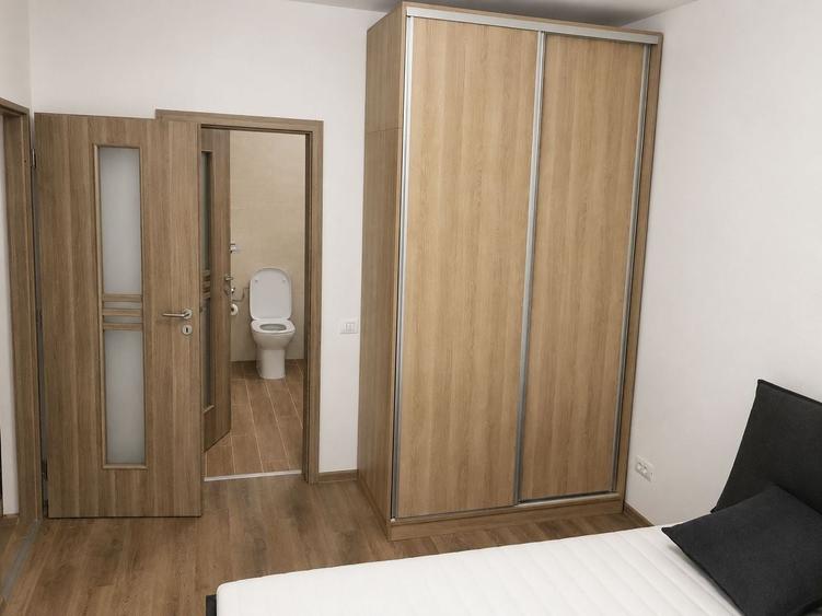 Apartament cu 2 camere decomandat în Complex Studențesc