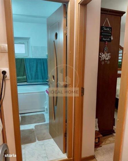 Apartament cu 3 camere decomandat în Tătărași