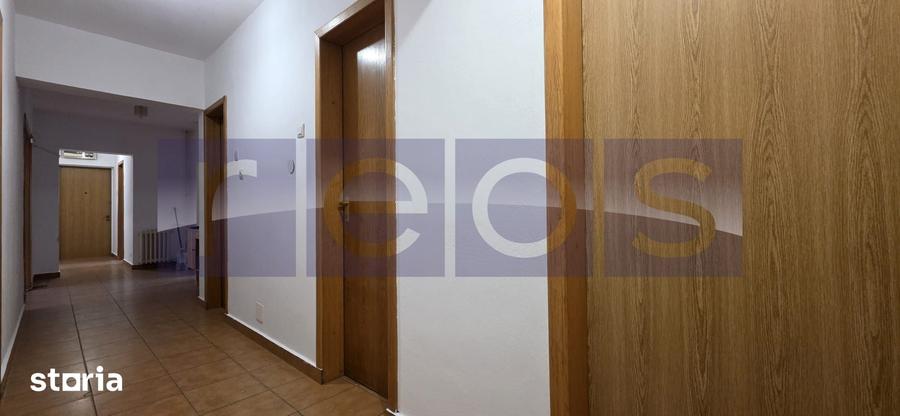 Apartament cu 5 camere în Centrul Istoric